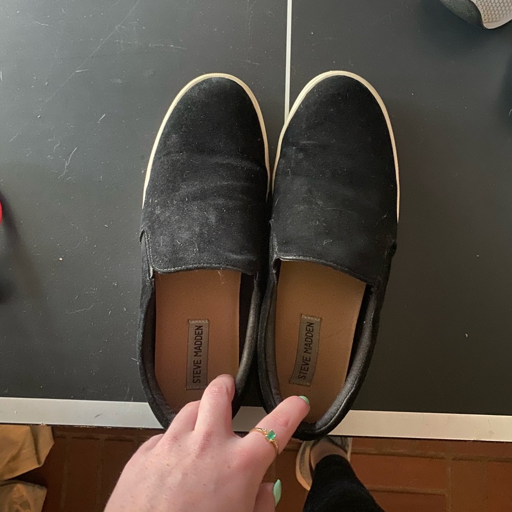 steven madden black slip ons